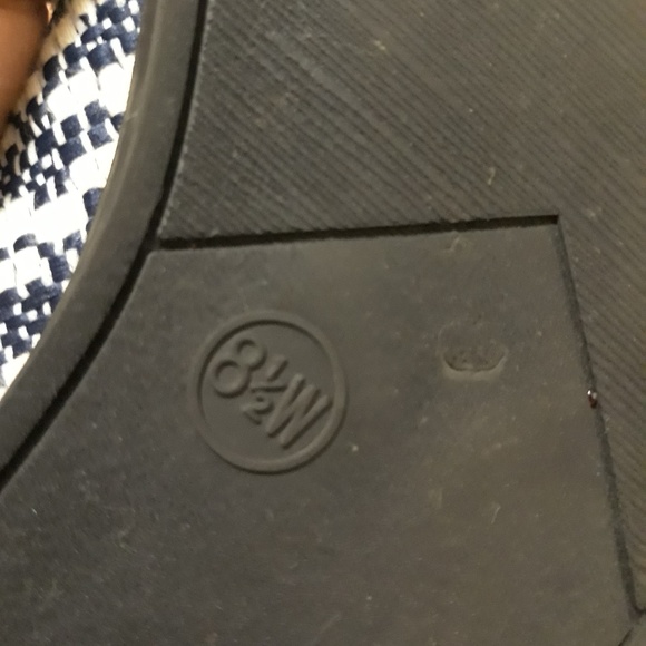 Universal Thread Flat Studded Sandals - Picture 4 of 4